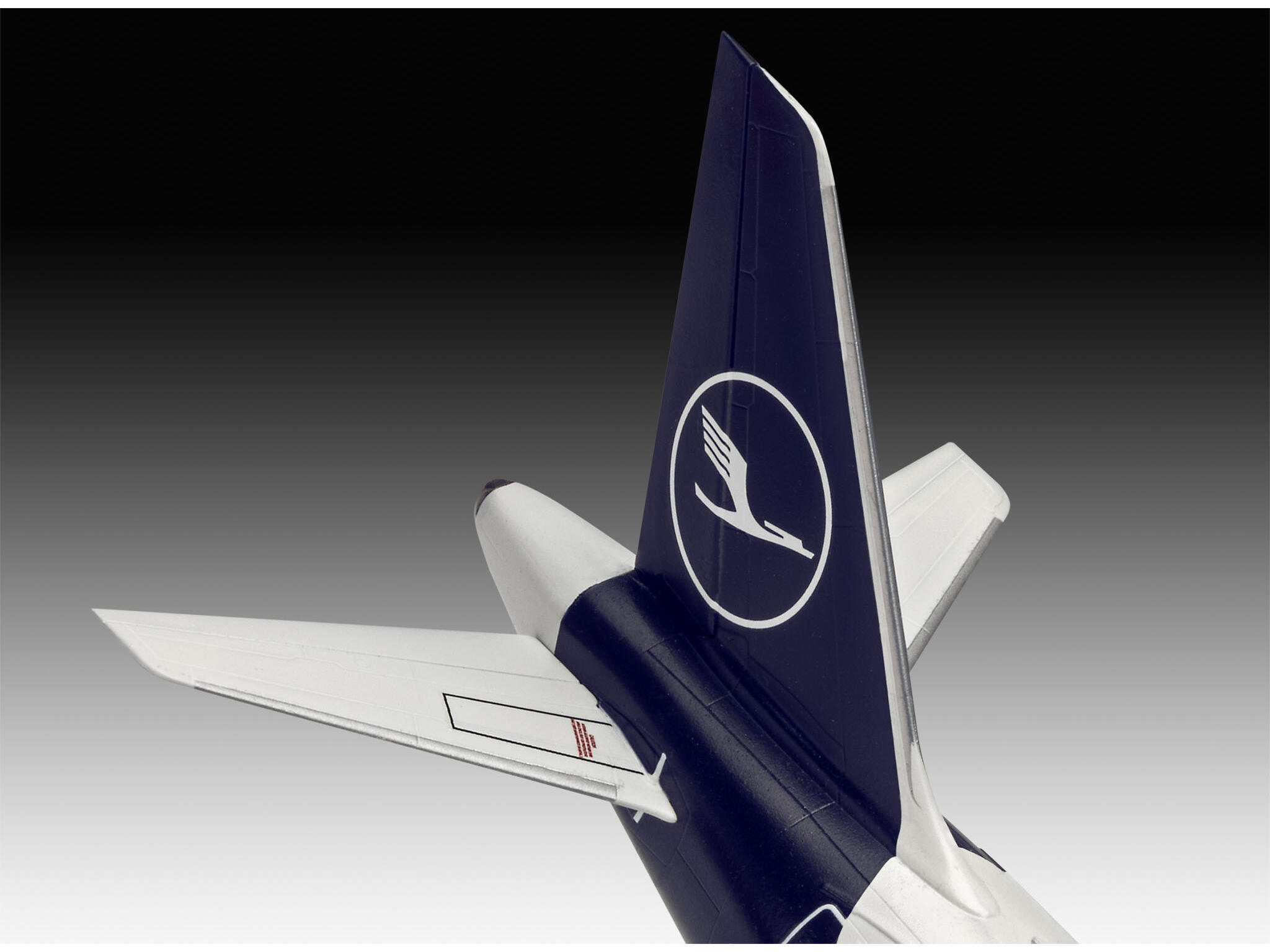 REVELL ALLEMAGNE 1:144 Kit de modèle à l'échelle Airbus A320neo Lufthansa  New Livery (03942) Kit de modèle d'avion à l'échelle 1:144