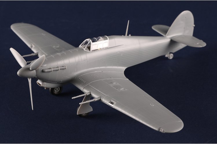 1:48 HobbyBoss 81779 Hawker Hurricane Mk.IIc/Trop - Hbs81779 8 - HBS81779