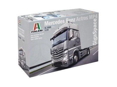 1:24 Italeri 3905 Mercedes Benz Actros MP4 Gigaspace - Ita3905 fronty - ITA3905