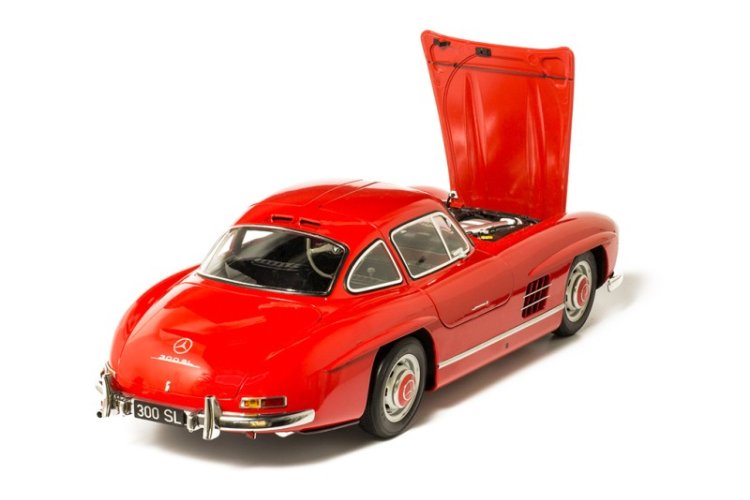 1:8 IXO Collections 015 Mercedes-Benz 300 SL Coupe - Rood - Klassieke Sport Auto - Ixo015 9 - IXO015