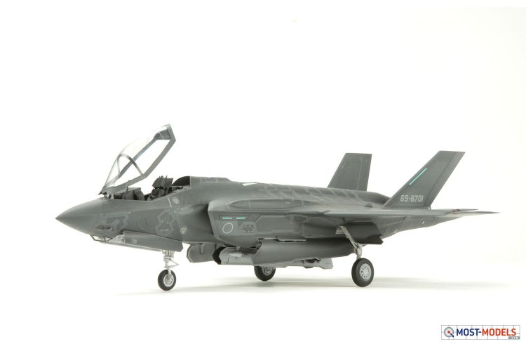 1:48 MENG LS008 Lockheed Martin F-35A Lightning II Fighter - Men008 1 - MENLS008