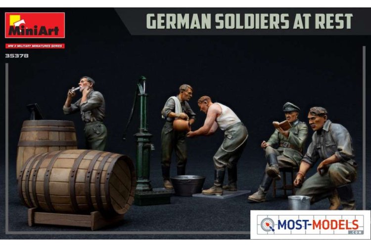 1:35 MiniArt 35378 German Soldiers at Rest - Special Edition