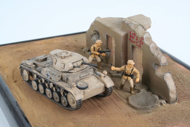 1:76 Revell 03229 PzKpfw II Ausf. F Tank - Rev03229 1 - REV03229