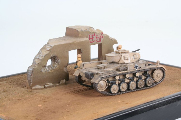 1:76 Revell 03229 PzKpfw II Ausf. F Tank - Rev03229 2 - REV03229