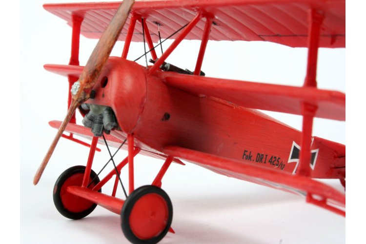 1:72 Revell 04116 Fokker DR.iplane - Rev04116 4 - REV04116