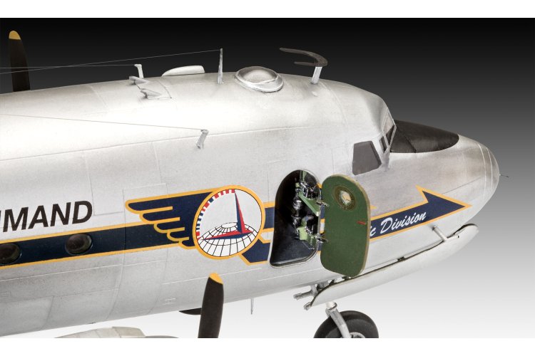 1:72 Revell 05652  75th Anniversary - Berliner Luftbrucke C-54D Skymaster - Gift Set - Rev05652 3 - REV05652