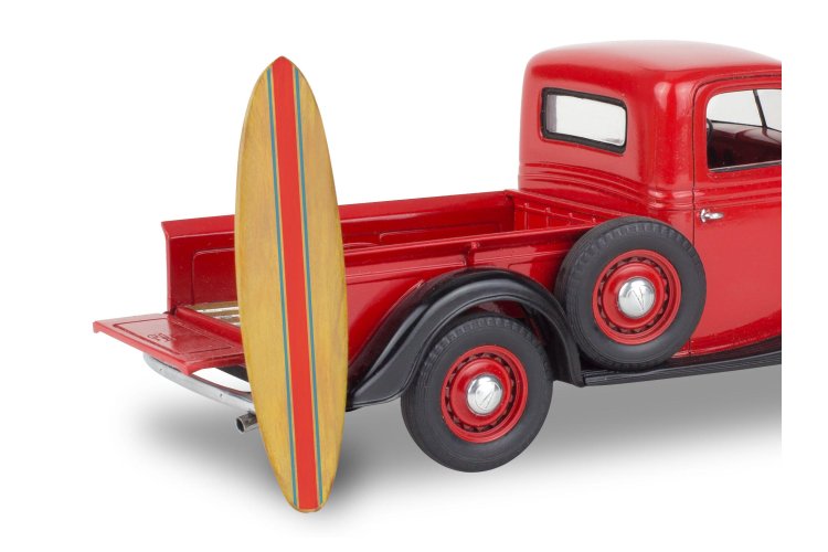 1:25 Revell 14516  1937 Ford Pickup with surfboard 2N1 - Rev14516 37 ford pickup with surfboard 2n1 010 - REV14516