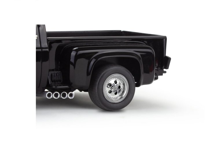 1:25 Revell 14552 Chevy Squarebody Street Truck 1976 - Rev14552 6 - REV14552