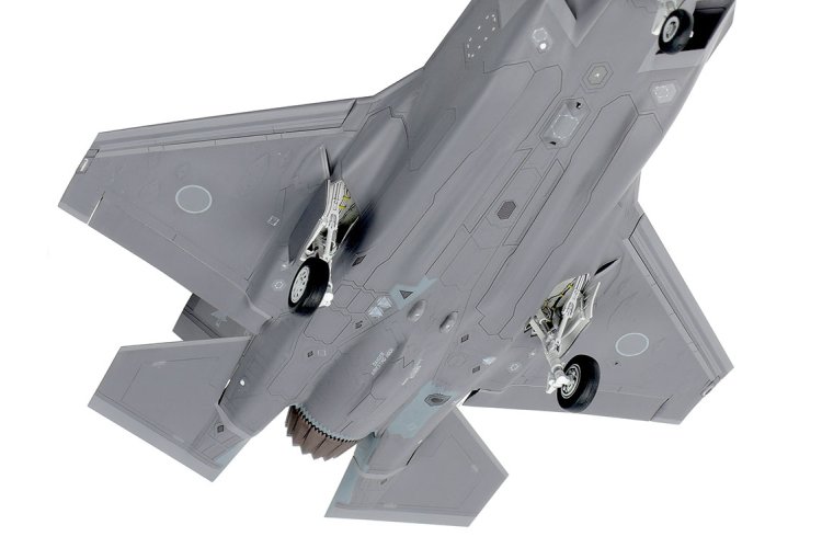 1:72 Tamiya 60792 Lockheed Martin F-35A Lightning II - Tam60792 6 - TAM60792