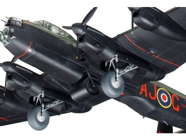 1:48 Tamiya 61111 Dambuster-Grand Slam Bomber Avro Lancaster B Mk.III - Tam61111 4 - TAM61111