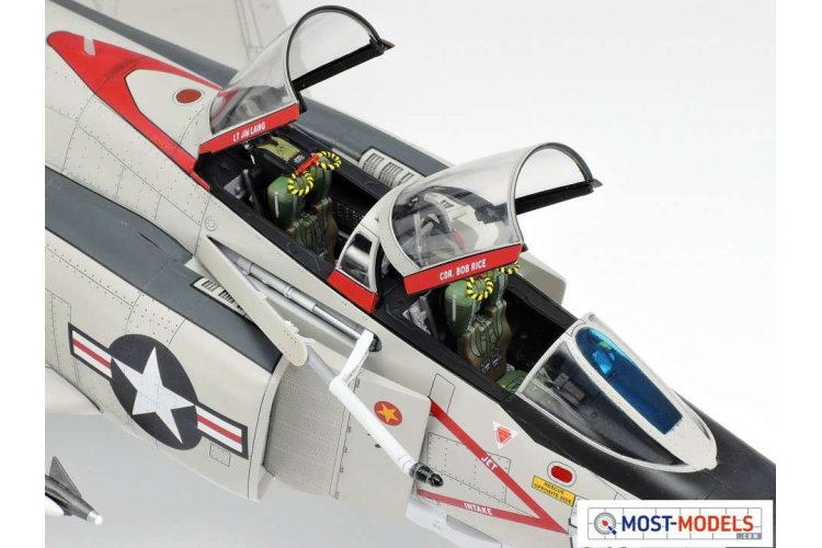 1:48 Tamiya 61121 McDonnell Douglas F-4B Phantom II Plane - Tam61121 3 - TAM61121