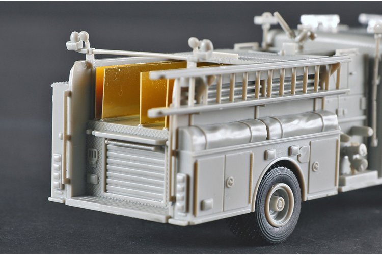 1:72 Trumpeter 07445 Amerikaanse LaFrance-Eagle - Pomp Brandweerwagen - Tru07445 8 - TRU07445