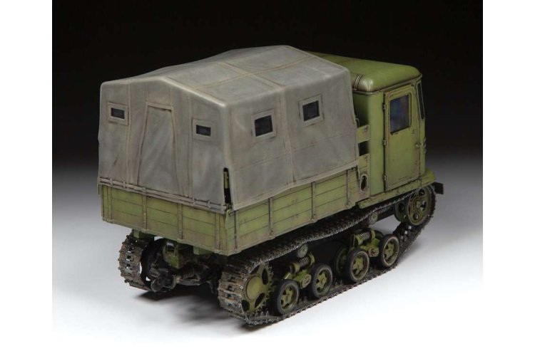 1:35 Zvezda 3663 Soviet artillery tractor STZ-5 - Zvz3663 img 7974 - ZVZ3663