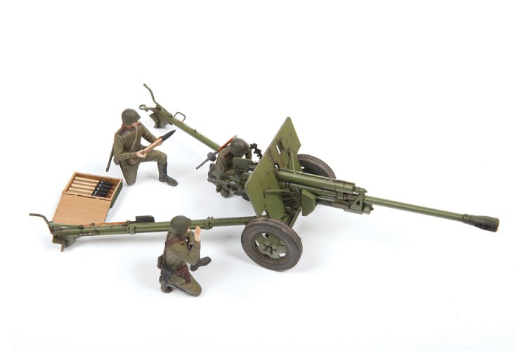 1:35 Zvezda 3671 ZIS-3 with Crew - Zvz3671 4 - ZVZ3671