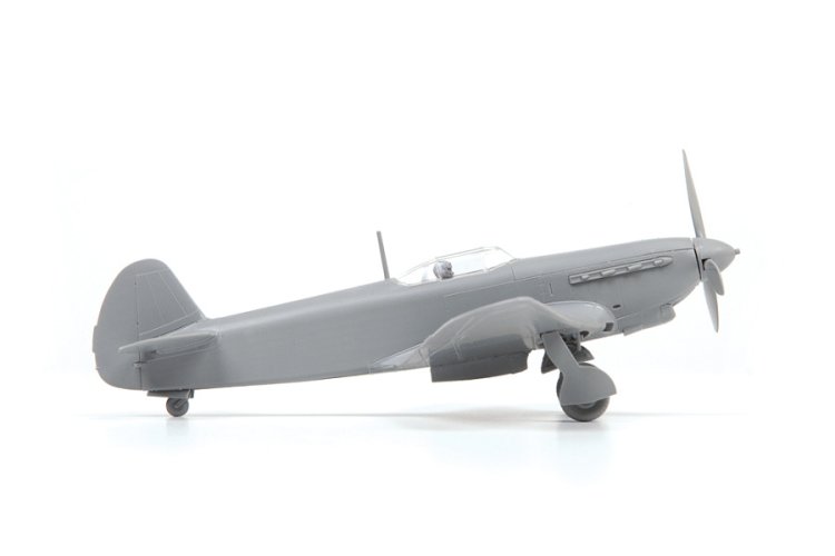 1:72 Zvezda 7313 YAK-9D Soviet Fighter - Zvz7313 img 8975 - ZVZ7313